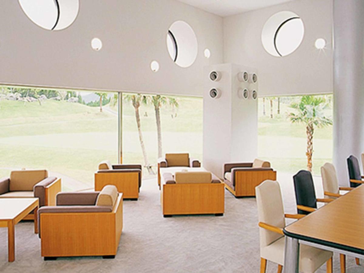 Miyazaki Kokusai Kuko Country Club Lodge ภายนอก รูปภาพ