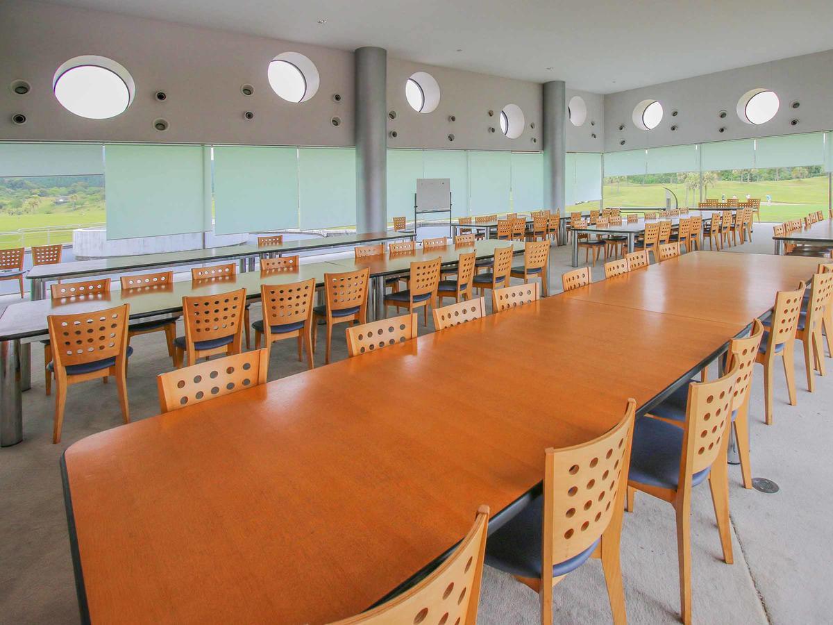 Miyazaki Kokusai Kuko Country Club Lodge ภายนอก รูปภาพ